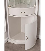 Угловая витрина Disemobel 934 vainilla цвет белый Угловая витрина Disemobel 934 vainilla цвет белый